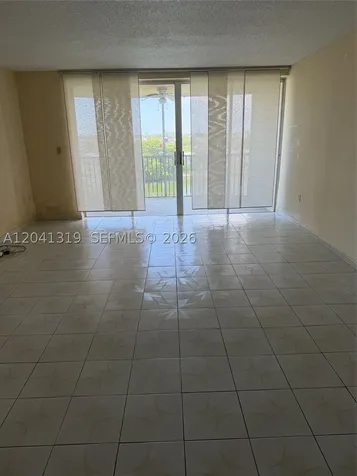 1750 NE 191st Street Miami FL 33179