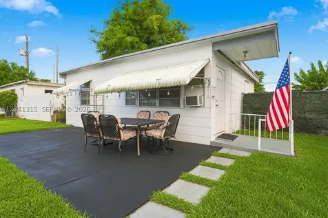 2118 Coolidge Street Hollywood FL 33020