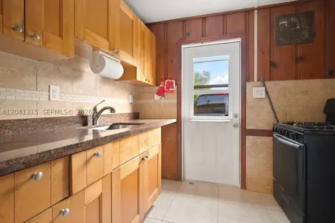 2118 Coolidge Street Hollywood FL 33020