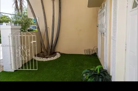 1949 NE 123rd Street North Miami FL 33181