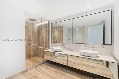 10201 Collins Avenue Bal Harbour FL 33154