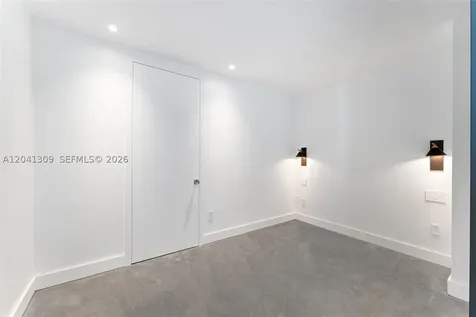10201 Collins Avenue Bal Harbour FL 33154