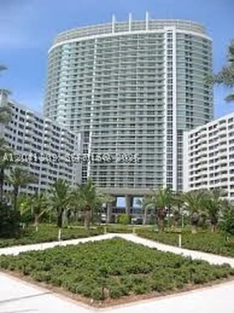 1500 Bay Road Miami Beach FL 33139