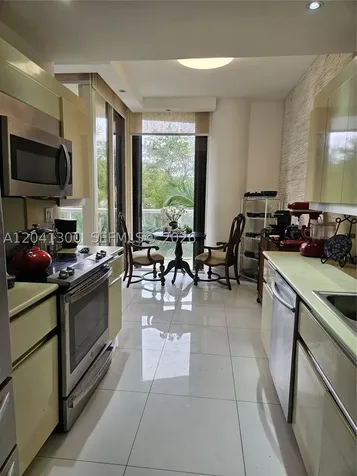 4000 Island Boulevard Aventura FL 33160