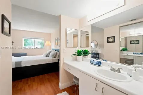 901 SW 138th Avenue Pembroke Pines FL 33027
