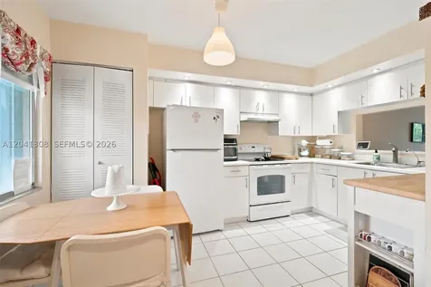 901 SW 138th Avenue Pembroke Pines FL 33027