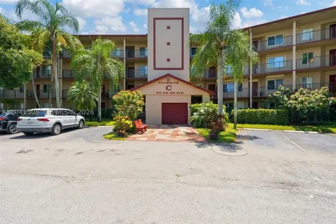 901 SW 138th Avenue Pembroke Pines FL 33027