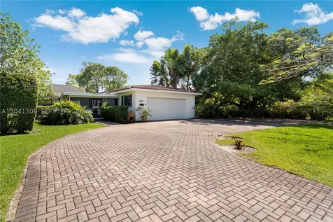 8480 SW 66th Street Miami FL 33143