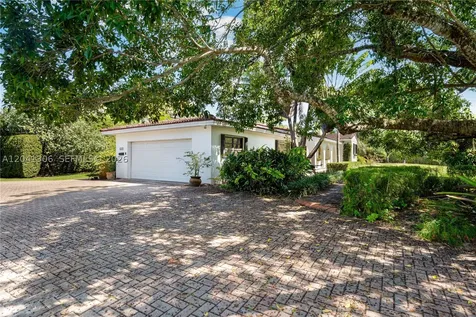 8480 SW 66th Street Miami FL 33143