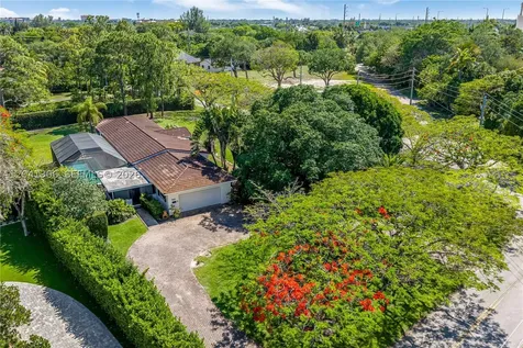 8480 SW 66th Street Miami FL 33143