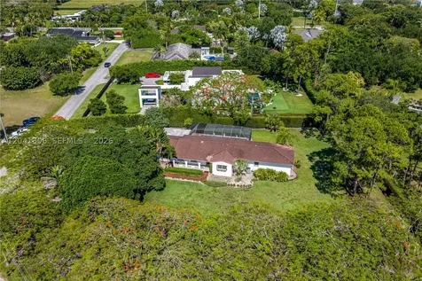 8480 SW 66th Street Miami FL 33143