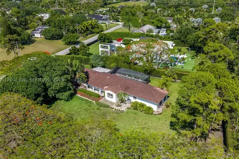 8480 SW 66th Street Miami FL 33143