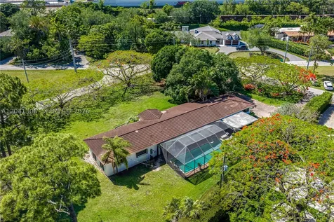 8480 SW 66th Street Miami FL 33143