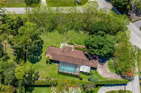 8480 SW 66th Street Miami FL 33143