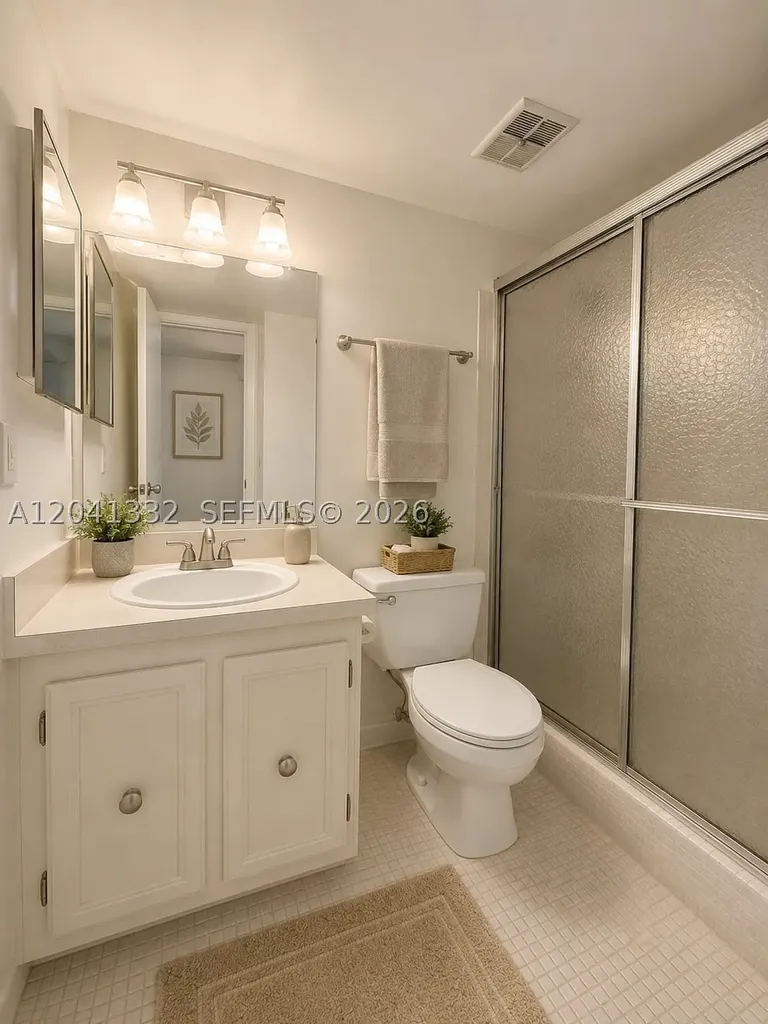 20 Abbey Lane Delray Beach FL 33446