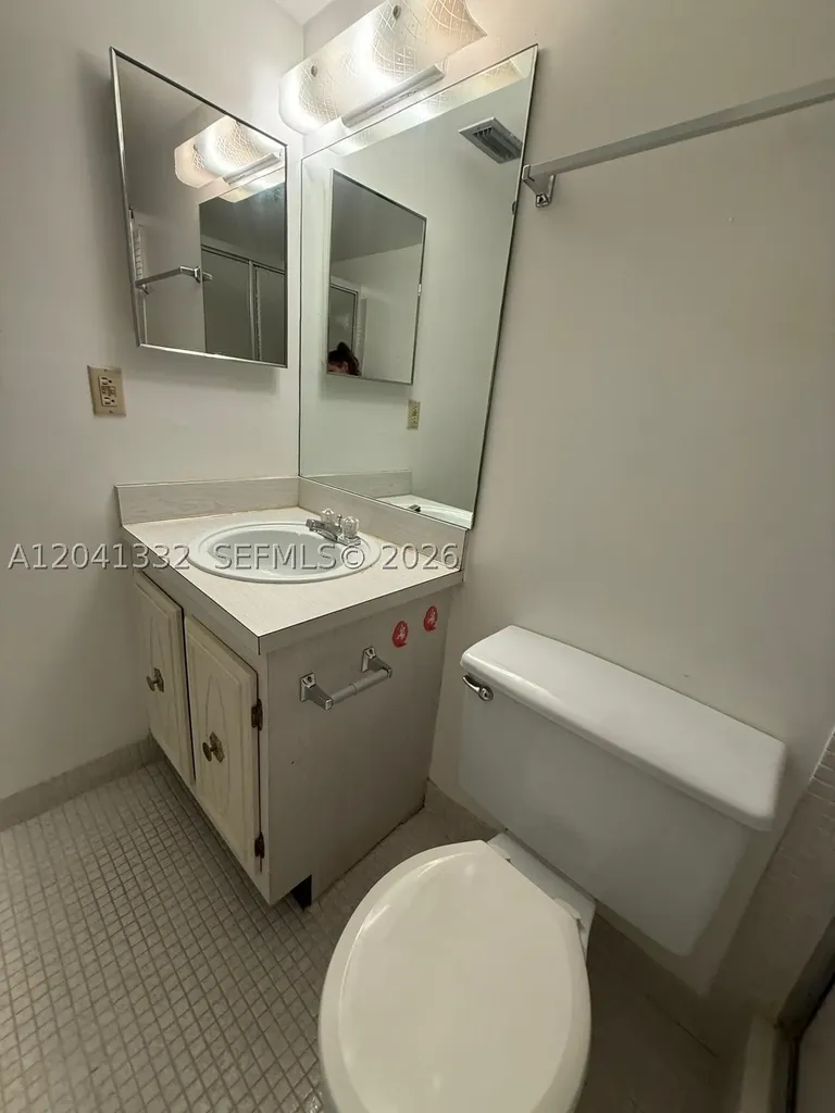 20 Abbey Lane Delray Beach FL 33446