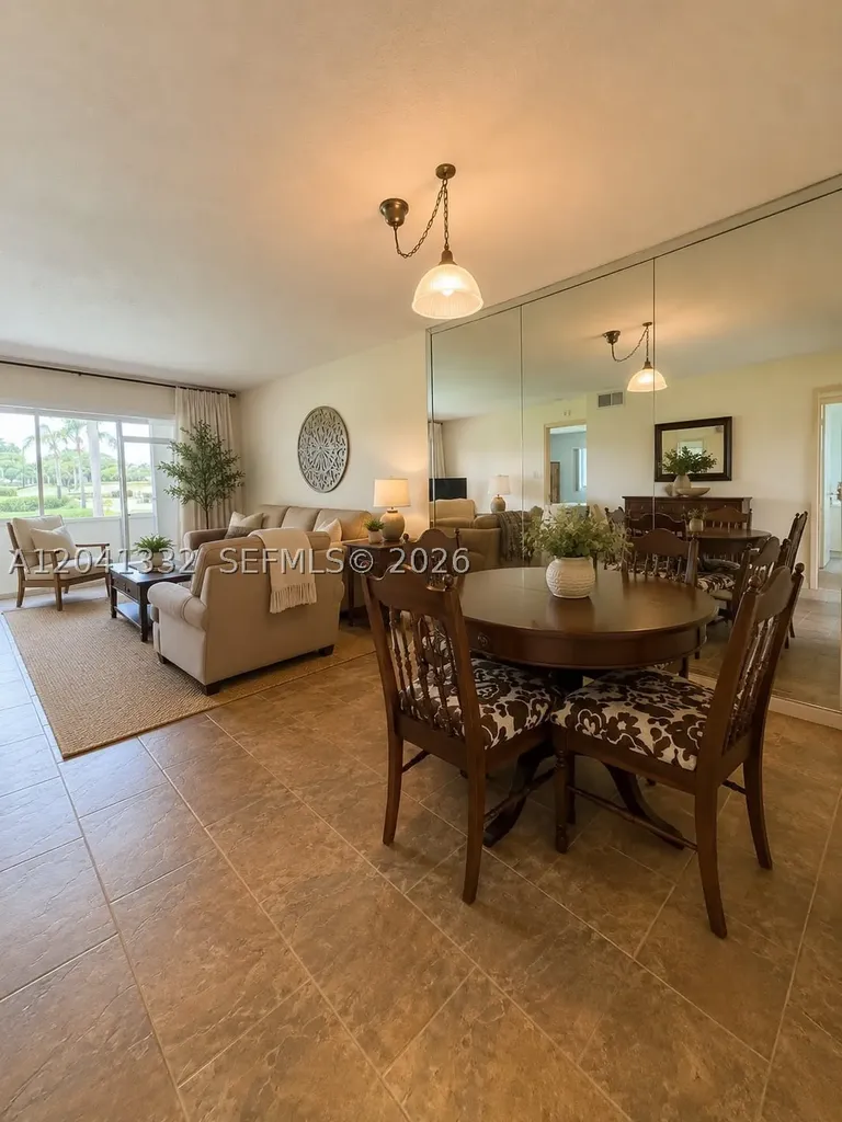 20 Abbey Lane Delray Beach FL 33446