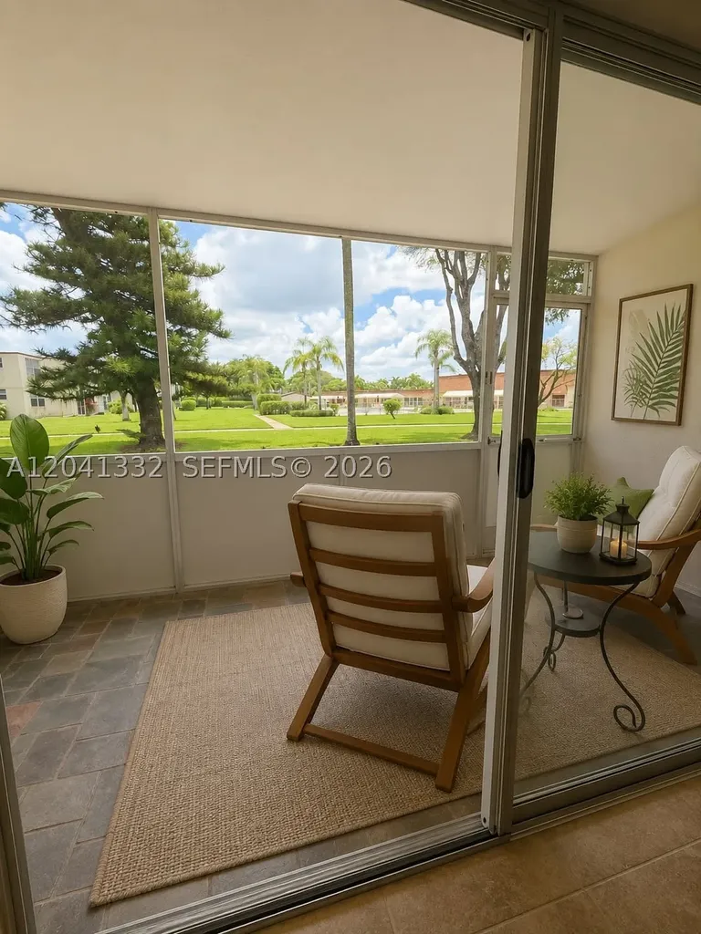 20 Abbey Lane Delray Beach FL 33446