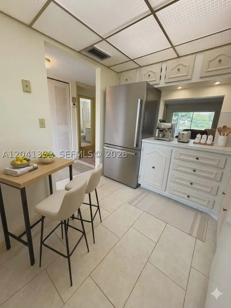 20 Abbey Lane Delray Beach FL 33446