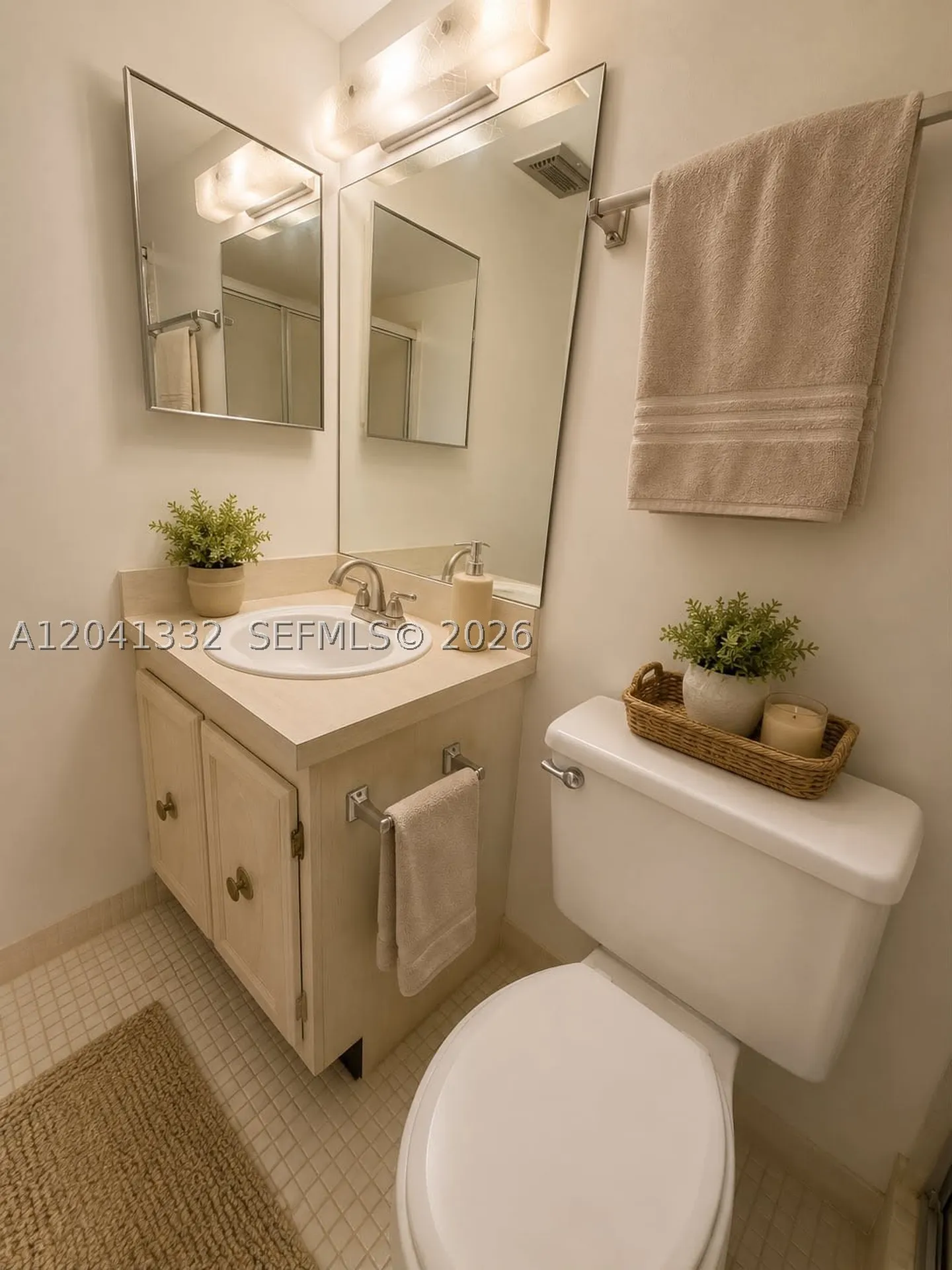 20 Abbey Lane Delray Beach FL 33446