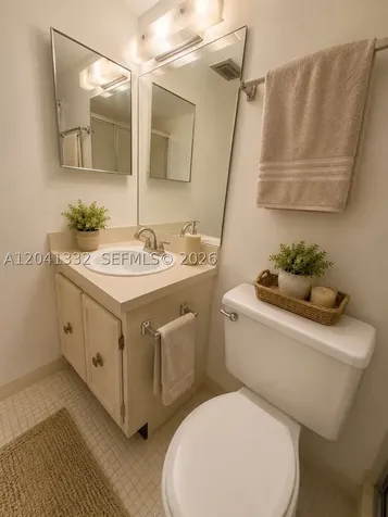 20 Abbey Lane Delray Beach FL 33446