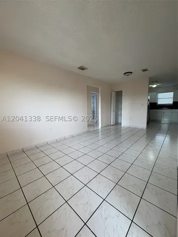 231 E 7th Street Hialeah FL 33010