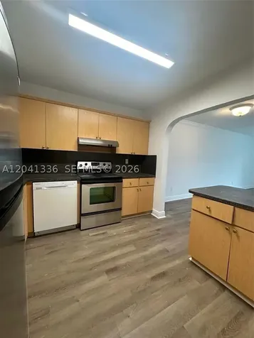 980 NE 170th Street North Miami Beach FL 33162