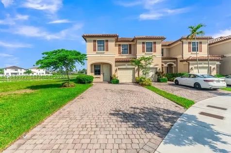 3401 W 94th Terrace Hialeah FL 33018-2079