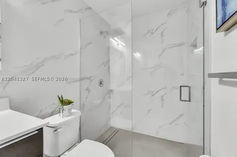3401 W 94th Terrace Hialeah FL 33018-2079