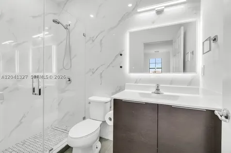 3401 W 94th Terrace Hialeah FL 33018-2079