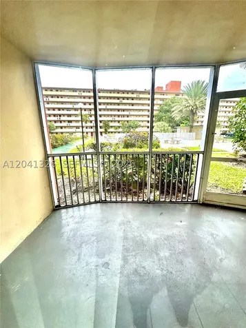 1770 NE 191st Street Miami FL 33179