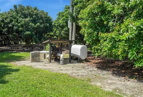 33300 SW 202nd Avenue Homestead FL 33034