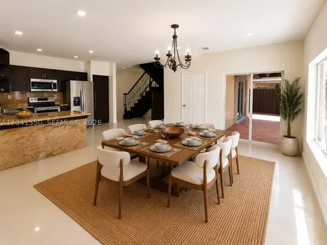 12716 SW 136 Te Miami FL 33186