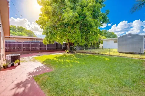 3210 NW 19th Street Miami FL 33125