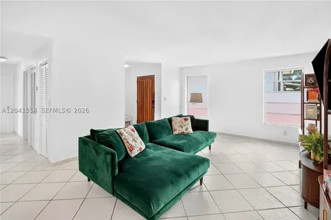 3210 NW 19th Street Miami FL 33125