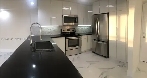 1901 Brickell Avenue Miami FL 33129
