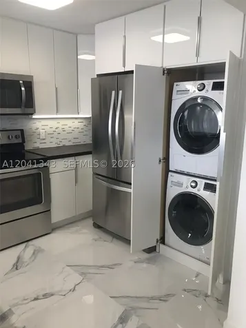 1901 Brickell Avenue Miami FL 33129