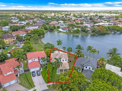 16335 SW 81 Street Miami FL 33193