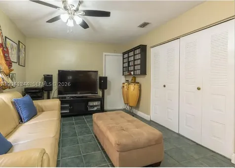 11938 NW 12th Street Pembroke Pines FL 33026