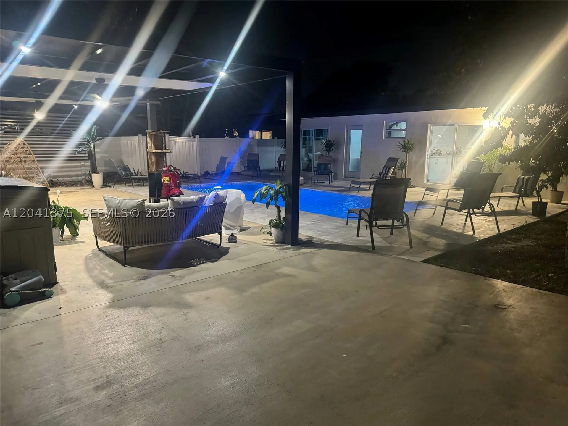 6453 Meade Street Hollywood FL 33024