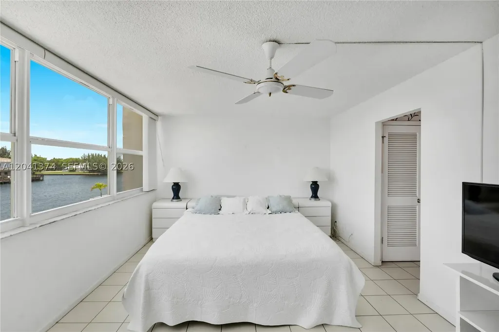1410 S Ocean Drive Hollywood FL 33019