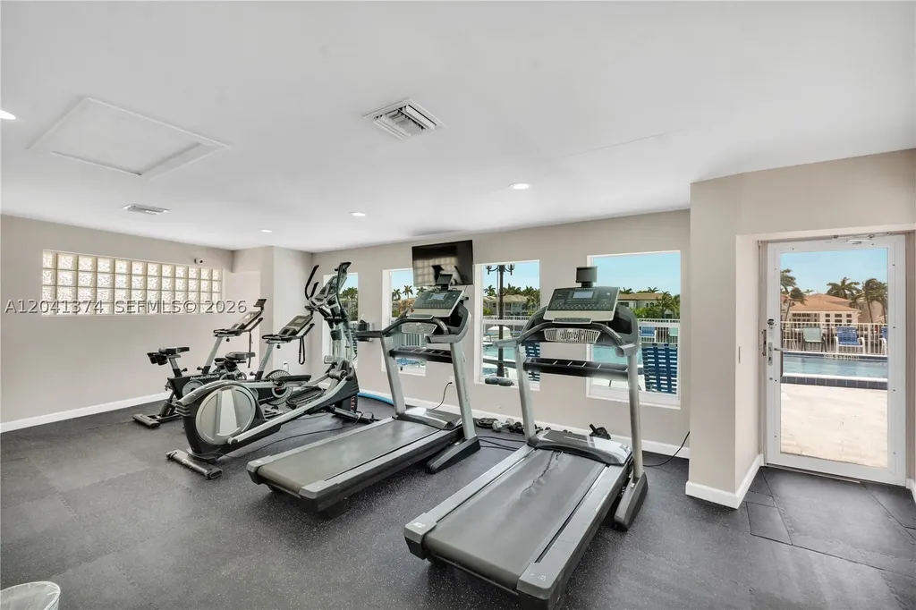1410 S Ocean Drive Hollywood FL 33019