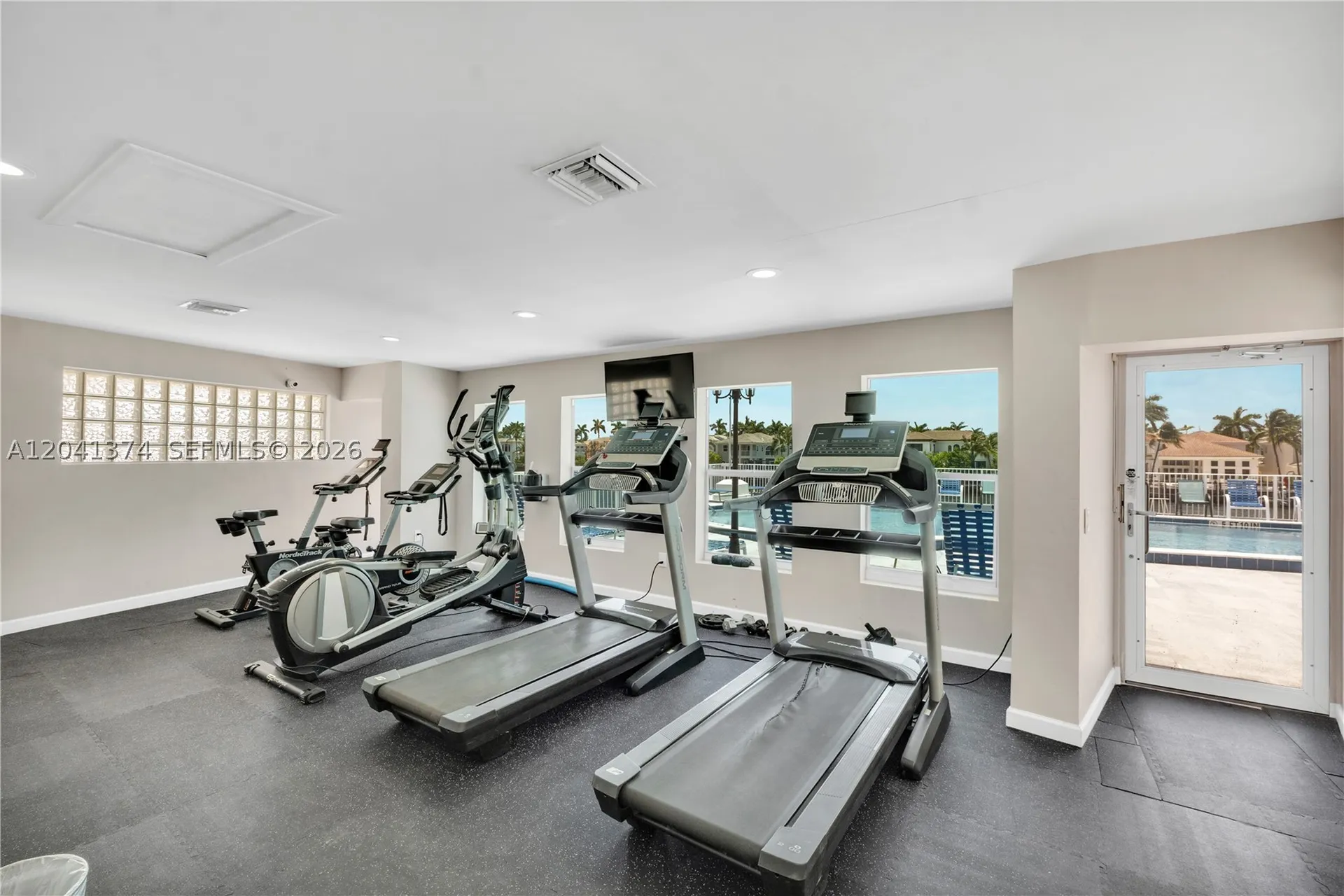 1410 S Ocean Drive Hollywood FL 33019