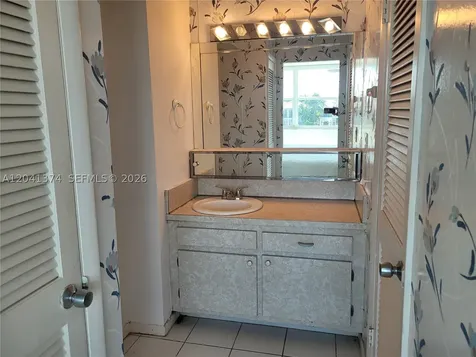 1410 S Ocean Drive Hollywood FL 33019