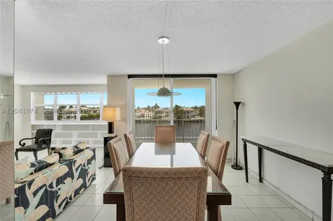 1410 S Ocean Drive Hollywood FL 33019