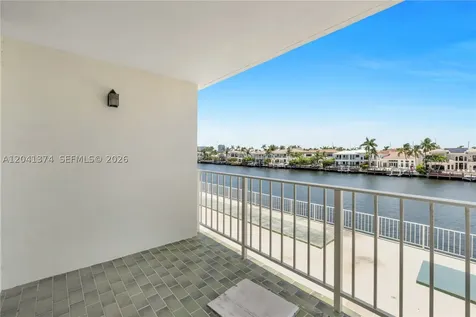 1410 S Ocean Drive Hollywood FL 33019