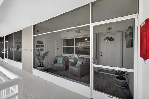 111 Shore Court North Palm Beach FL 33408