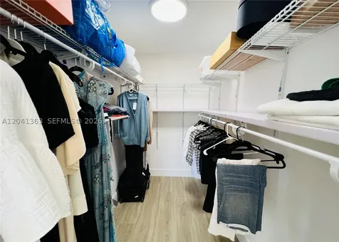 1900 Meridian Avenue Miami Beach FL 33139