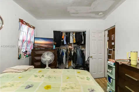 555 Harem Avenue Opa-Locka FL 33054