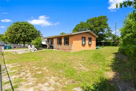 555 Harem Avenue Opa-Locka FL 33054
